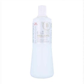 Crema Schiarente Blondor Freelight Wella Blondor Freelight 6% 20 vol 1 L (1L) di Wella, Acqua ossigenata per capelli - Rif: S...