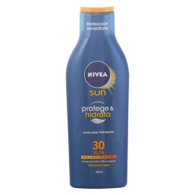 Sonnenmilch Protege & Hidrata Nivea SPF 30 (200 ml) 30 (200 ml) von Nivea, Sonnenschutzmittel - Ref: S0542409, Preis: 12,40 €...