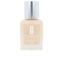 Base de maquillage liquide Superbalanced 33 Clinique 0192333074756 (20 ml) de Clinique, Fonds de teint - Réf : S0580292, Prix...