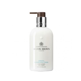 Loción Corporal Molton Brown Coastal Cypress&Sea Fennel 300 ml de Molton Brown, Hidratantes - Ref: M0121332, Precio: 38,20 €,...