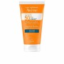 Protector Solar Fluido Avene Ultra Light SPF 50+ 50 ml de Avene, Filtros solares - Ref: M0122002, Precio: €19.53, Descuento: %