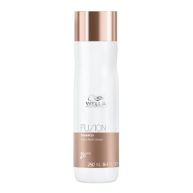 Shampoo Riparatore Wella Fusion (250 ml) di Wella, Shampoo - Rif: S05099016, Prezzo: 11,63 €, Sconto: %