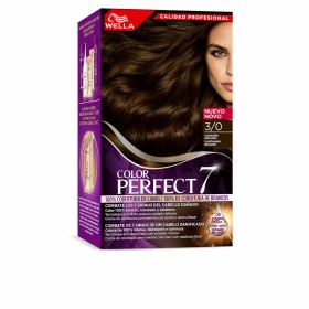 Tintura Permanente Wella Color Perfect 7 Nº 3/0 Capelli Brizzolati Castano Scuro 60 ml di Wella, Colore permanente - Rif: S05...