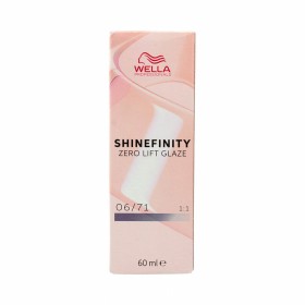 Coloração Permanente Wella Shinefinity Nº 06/71 (60 ml) de Wella, Coloração permanente - Ref: S4259079, Preço: 9,18 €, Descon...