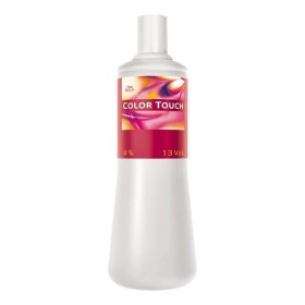 Tintura Permanente Emulsion 4% 13 Vol Wella Color Touch Bianco Nero 1 L 4% / 13 VOL (1000 ml) di Wella, Colore permanente - R...