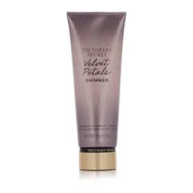 Loción Corporal Victoria's Secret Velvet Petals Shimmer 236 ml de Victoria's Secret, Hidratantes - Ref: S8319277, Precio: 21,...