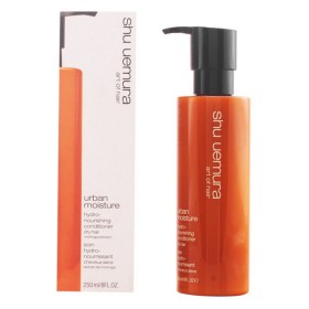 Après shampoing nutritif Urban Moisture Shu Uemura (250 ml) de Shu Uemura, Après-shampooings - Réf : S0554214, Prix : 48,27 €...