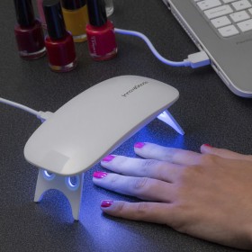 Lampe LED UV pour Ongles Mini InnovaGoods de InnovaGoods, Ustensiles - Réf : V0101170, Prix : €11.89, Remise : %