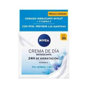 Crema de Día Nivea CREMA DE DÍA REFRESCANTE Spf 30 50 ml de Nivea, Hidratantes - Ref: S05126371, Precio: 9,45 €, Descuento: %