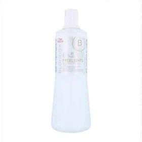 Crème Révélatrice Blondor Freelight Wella Blondor Freelight 6% 20 vol 1 L (1L) de Wella, Révélateurs - Réf : S4243591, Prix :...