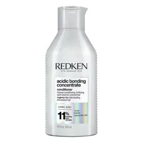 Shampoo Redken Acidic Bonding Concentrate 300 ml von Redken, Shampoos - Ref: S4510644, Preis: 26,10 €, Rabatt: %