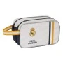 Kulturbeutel für die Schule Real Madrid C.F. Weiß Sportlich 26 x 15 x 12.5 cm | Epamu.eu | Beauty Shop - Parfums, Make-up & Essentials Epamu.eu