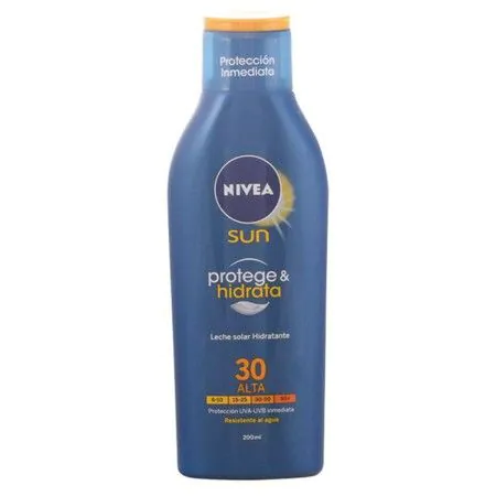 Crema Solare Protege & Hidrata Nivea Protect And Moister SPF 30 (200 ml) Spf 30 200 ml | Epamu.eu | Beauty Shop - Parfums, Make-up & Essentials Epamu.eu