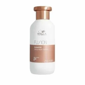 Restorative Shampoo Wella Fusion 250 ml by Wella, Shampoos - Ref: S05116800, Price: €12.26, Discount: %