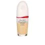 Fluid Makeup Basis Shiseido Revitalessence Skin Glow Nº 220 30 ml | Epamu.eu | Beauty Shop - Parfums, Make-up & Essentials Epamu.eu