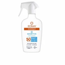 Sun Protection with Colour Isdin Fusion Water Magic Repair Spf 50 50 ml | Epamu | Beauty Shop - Parfums, Make-up & Essentials Epamu.eu